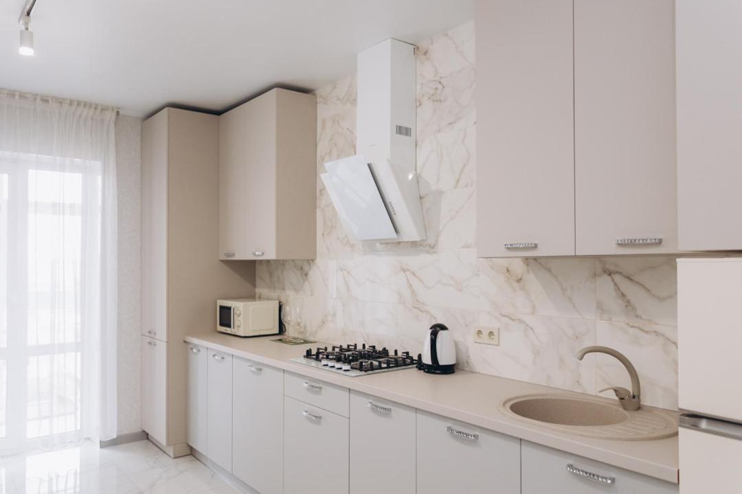 Apart Lux Elegant Soumy Extérieur photo
